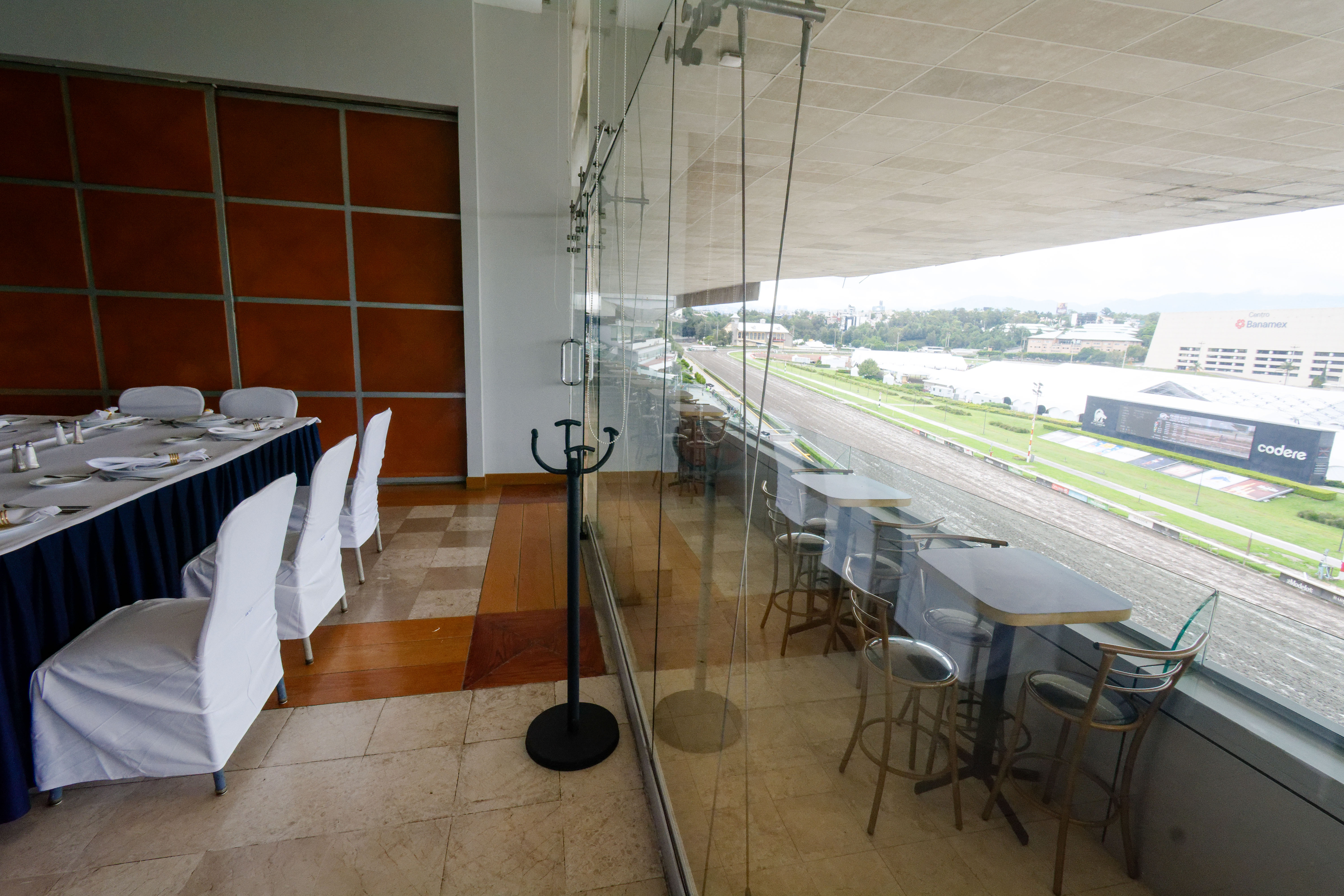 Slider Suites - 3